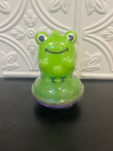 Load image into Gallery viewer, Light up fidget popper bath bombs
