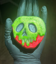 Load image into Gallery viewer, Bath Bombs!
