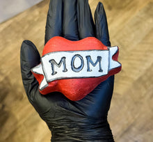 Load image into Gallery viewer, Valentine's Bath Bombs
