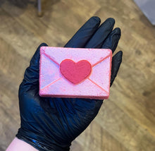 Load image into Gallery viewer, Valentine's Bath Bombs
